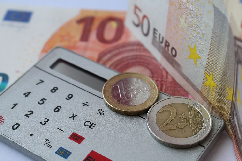 Komissiya və pul hesablaması